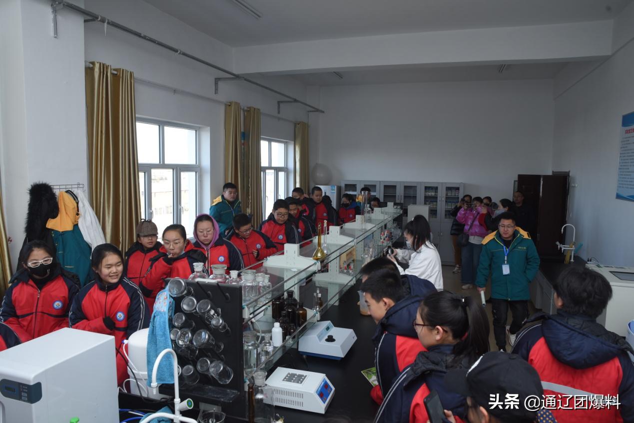 通辽二中高一四班社会实践,通辽二中七年级有社会实践吗