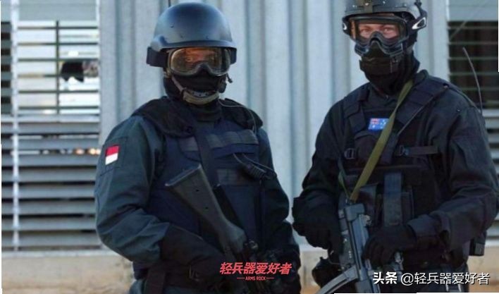 喝啤酒玩橄榄、无论军衔直呼其名，他们却是澳大利亚的精锐力量