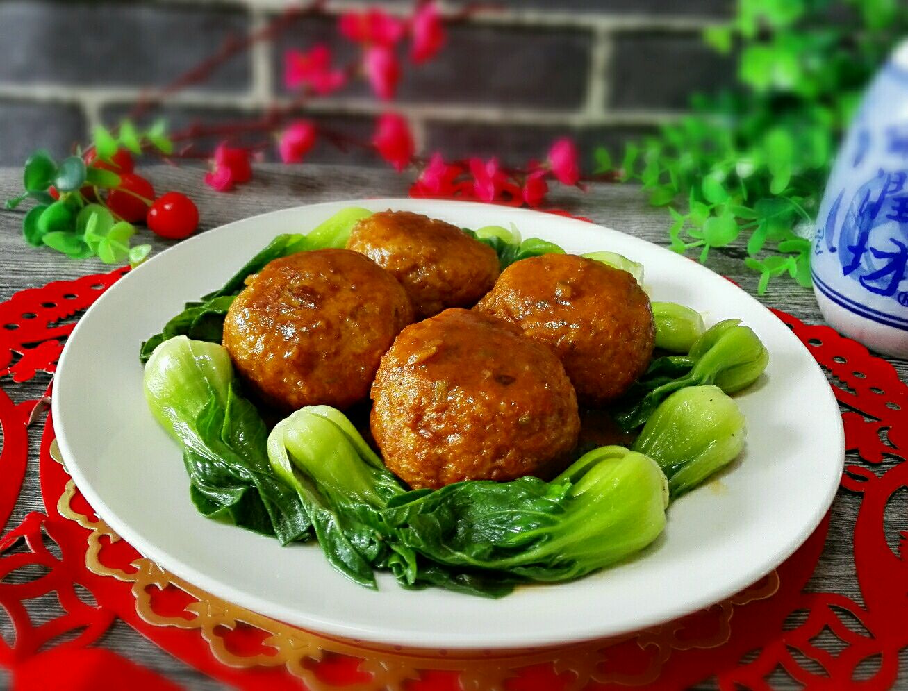 重庆大四喜丸子和小四喜丸子,大四喜丸子和小四喜丸子分别叫啥