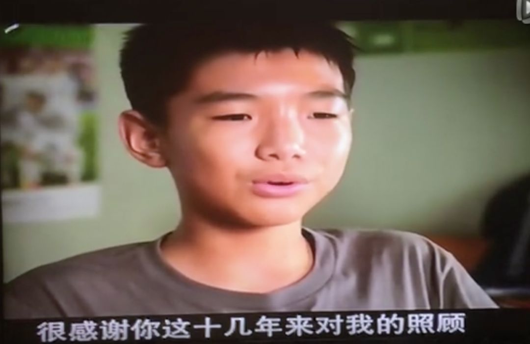 年仅20岁北美高材生张一得自杀去世，网红单亲爸爸遭质疑