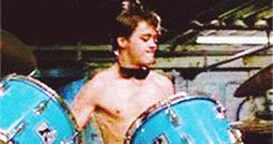 从吸毒入狱到身价上亿,这个漫威离不开的男人凭什么坐稳复联C位