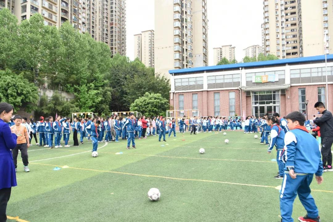 强健体魄展青春风采,锦绣小学活力操