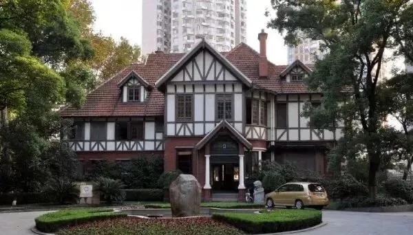 上海站到上海新国际博览中心地铁,上海地铁沿线景点排名