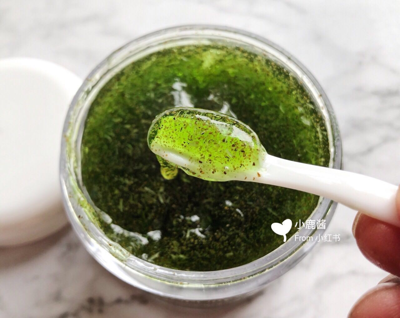 最近很火的变白推荐,公认全身变白的产品