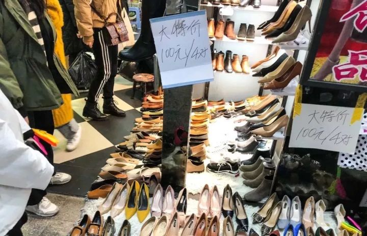 沧州服装批发市场哪个最大和便宜,广州服装服装批发市场