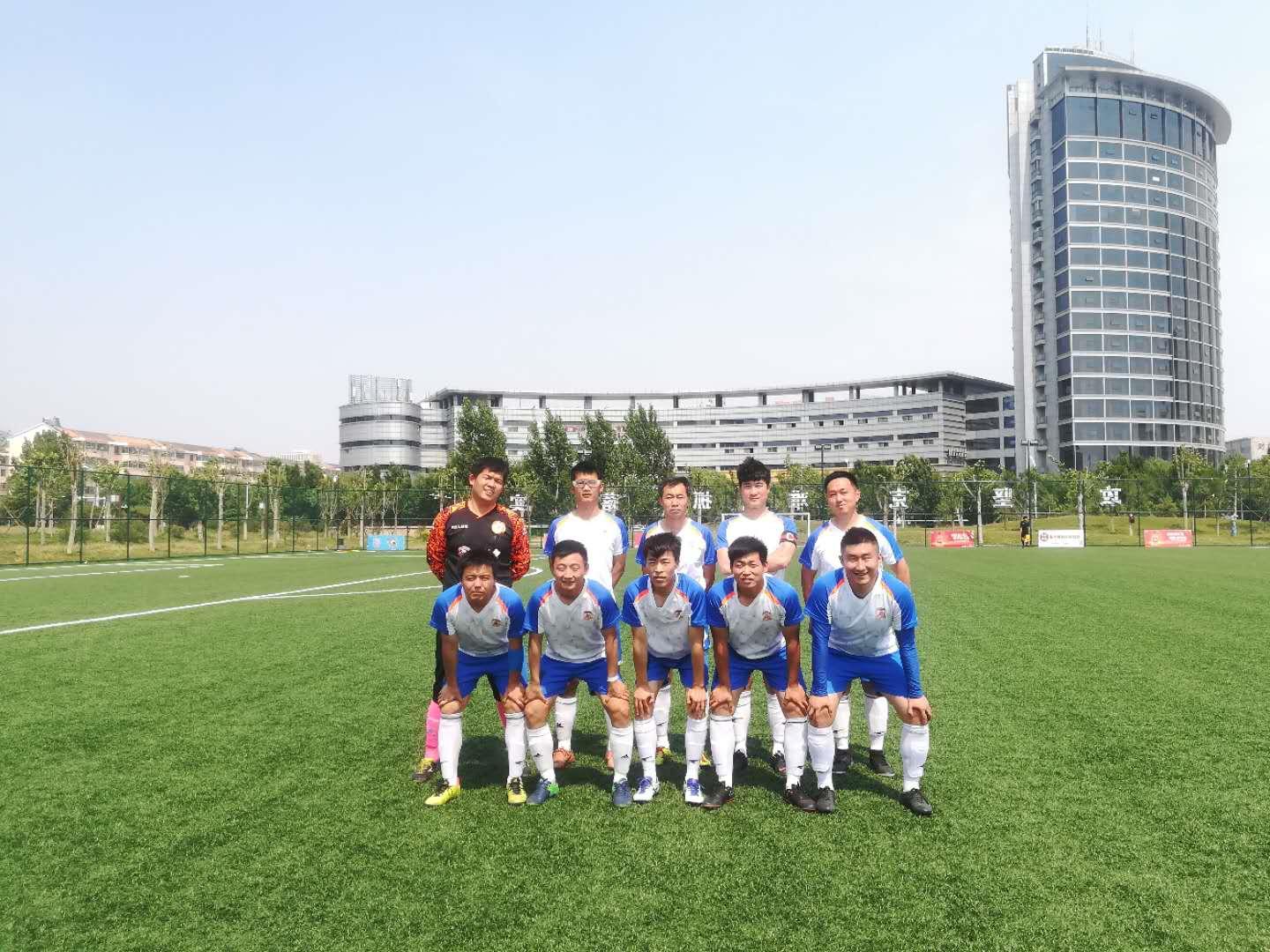 *安泰**市超级联赛：同顺祥4比3险胜宝元金，指南针3比0大胜山东农大