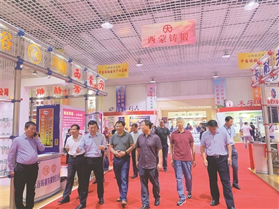 山西唐铁牛,山西出土黄河铁牛