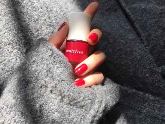 指甲油变稀了怎么让它变稠,指甲油太稠怎么办教你稀释指甲油