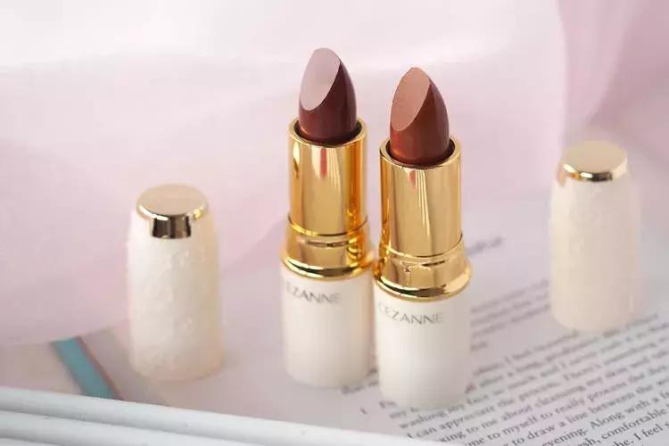 日本高中女生教你如何在10元店淘宝!10元当100元用的秘诀