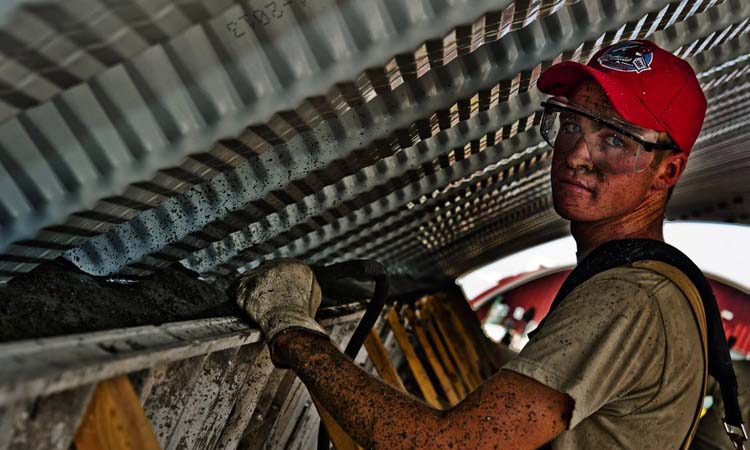 推荐4个冷门但就业率高的专业,现在哪些大学专业好找工作