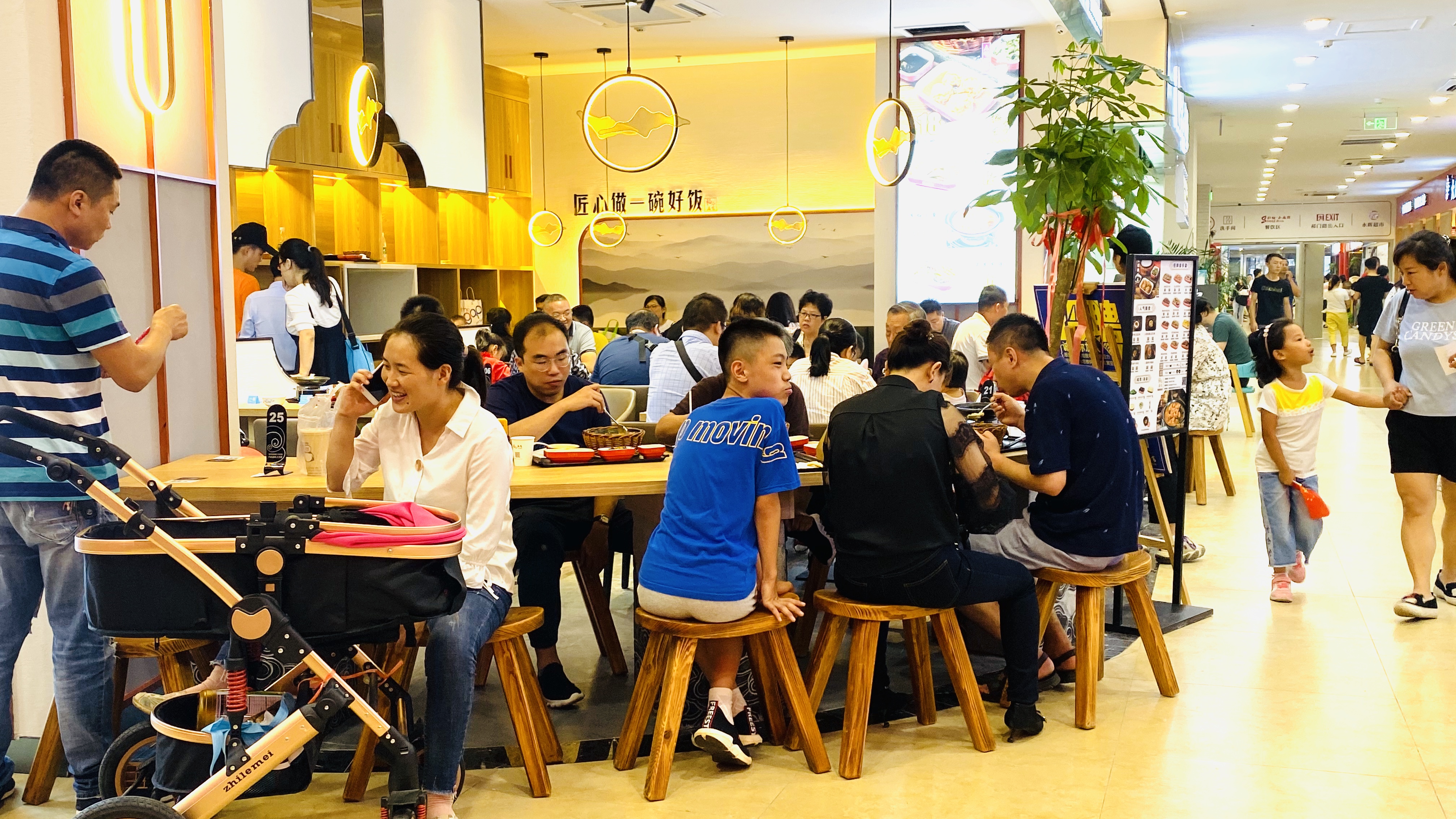 郑州瓦锅饭加盟,瓦锅饭加盟店免费培训