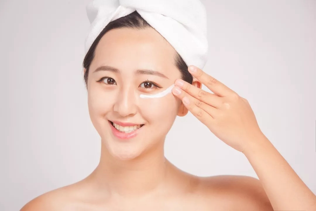 淡黄褐斑的办法,褐斑怎么消除最快方法