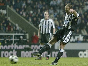 英超95-96赛季阿兰希勒在哪个队,阿兰希勒评英超第23轮最佳阵