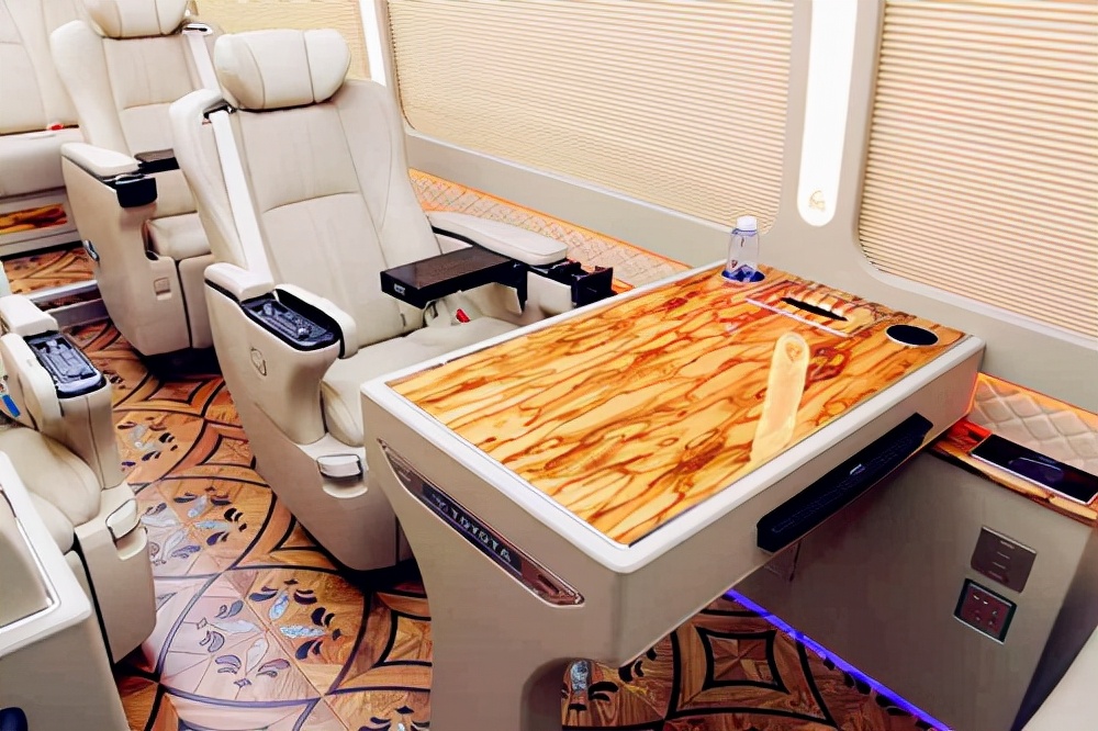 丰田老款柯斯达和考斯特区别,丰田考斯特为什么叫柯斯达