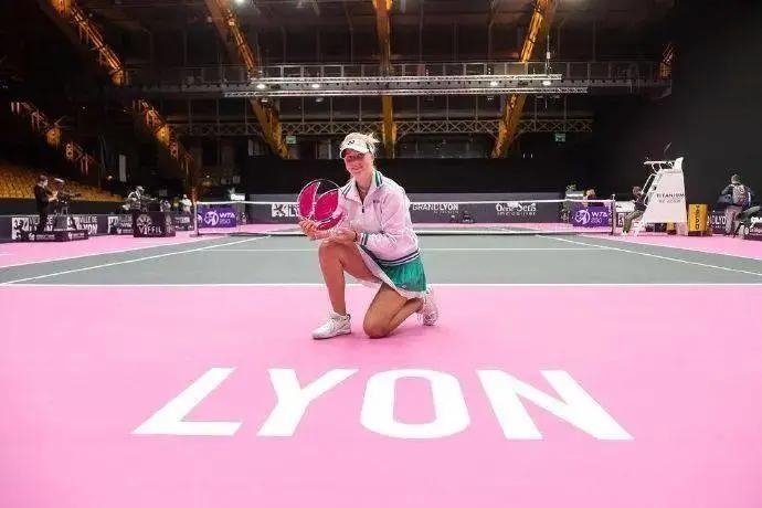 00后小将夺冠小视频,00后乒乓球小将夺冠