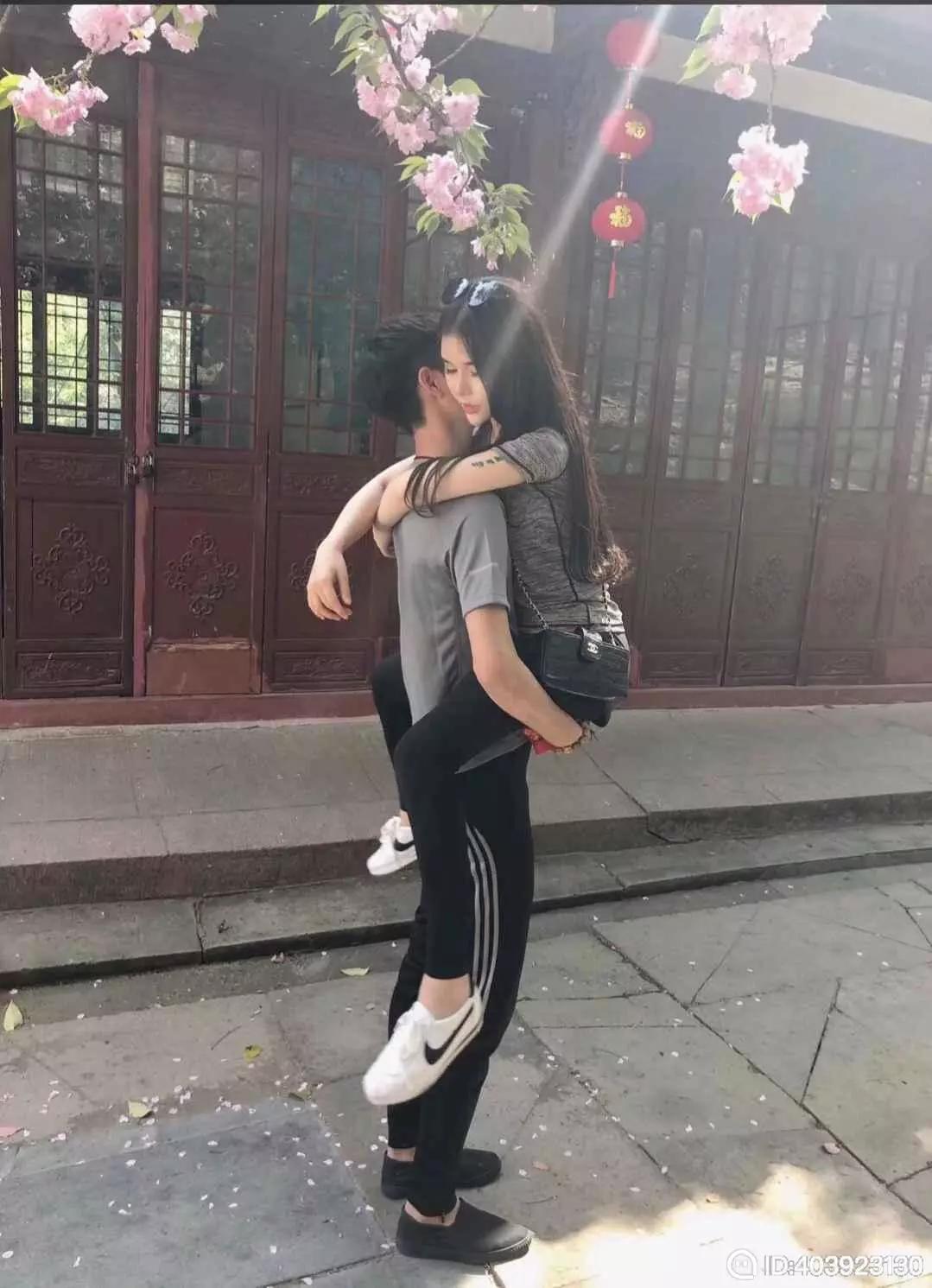 小说《*照门艳**事件》