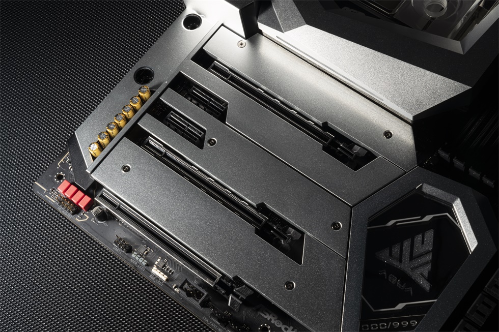 鍗庢搸z490aqua姘村喎瑁呮満,娣卞害瑙f瀽鍗庢搸z490