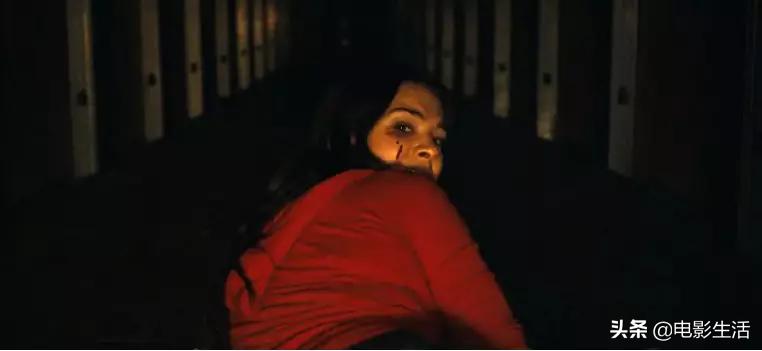 下半年最好看的恐怖片之一，致敬《贞子》《电锯惊魂》，全程燃爽