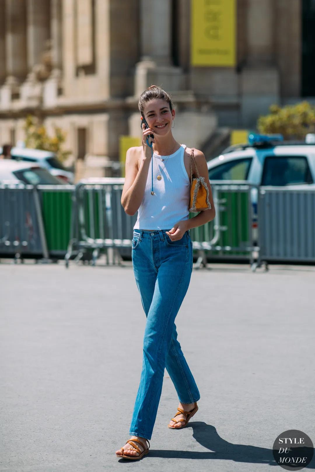 夏季时尚御姐凉鞋穿搭,气质牛皮凉鞋怎么搭配裤子