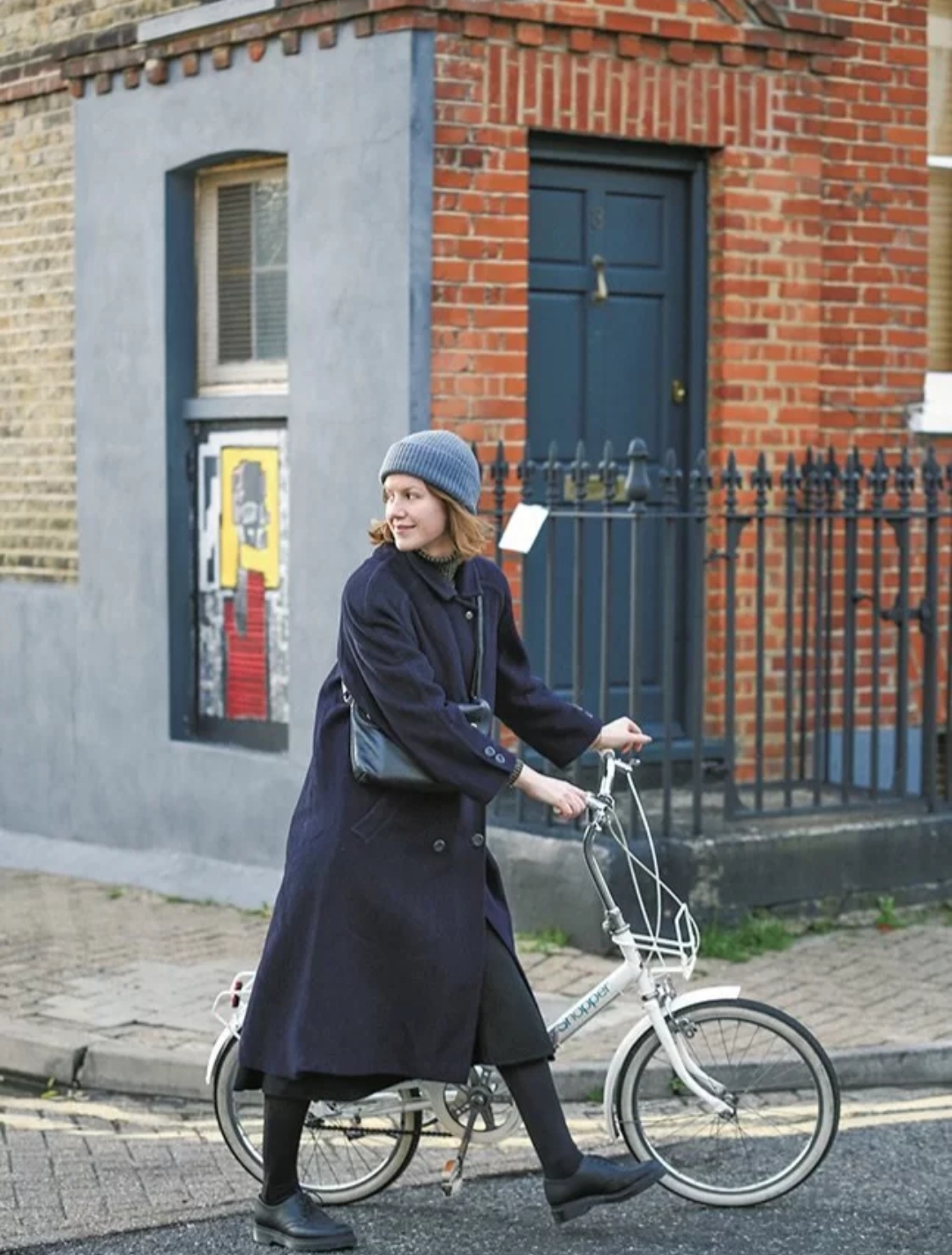 好看的时尚穿搭短视频,好看的穿搭现实生活