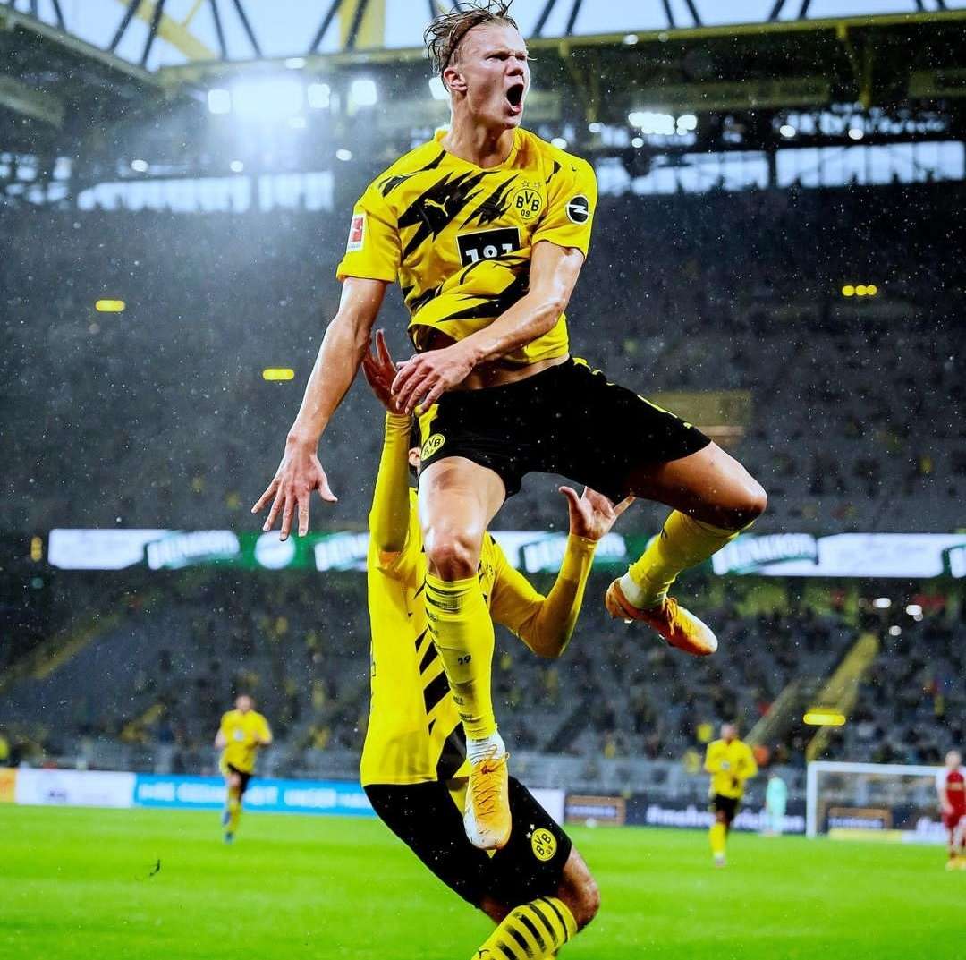 克罗斯皇马签约梅西,克罗斯与皇马签约