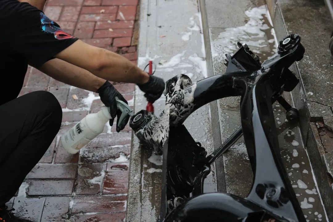 怪兽汽车翻新地址,怪兽修车翻新奥迪q7