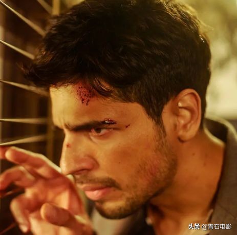 豆瓣6.8给低了！印度高质量悬疑片，追车巷战反套路一个不落