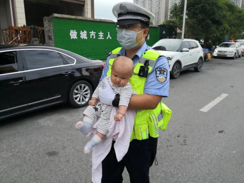 交警全力护航,交警部门全力护航高考