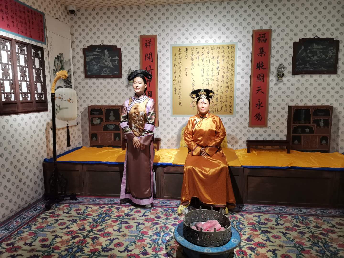 呼和浩特昭君博物院:中外驰名西汉古墓――昭君墓