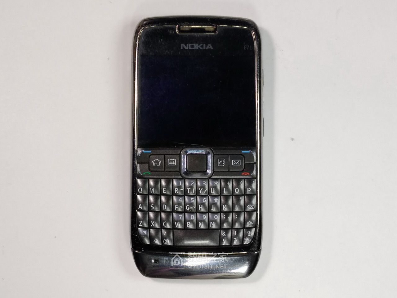 70余图拆解2008年款诺基亚全键盘旗舰E71,曾经的神机名不虚传