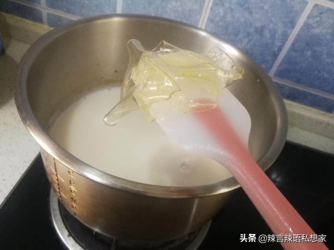 黄豆没泡可以打豆浆做豆腐脑吗,豆浆粉吉利丁片怎么制作豆腐脑