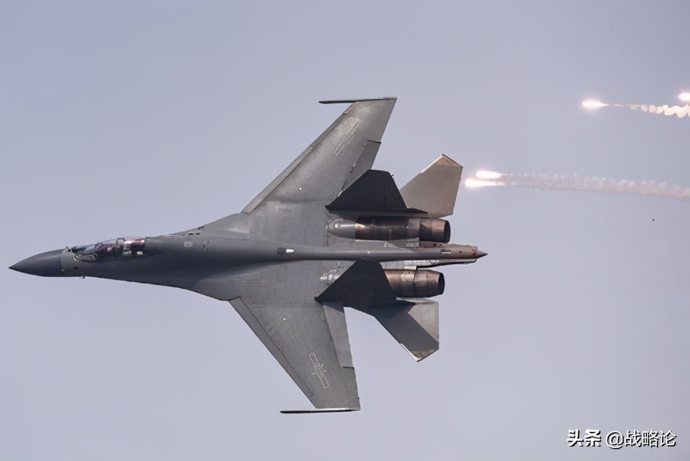 歼20有没有歼16大,歼20已经服役多少架了