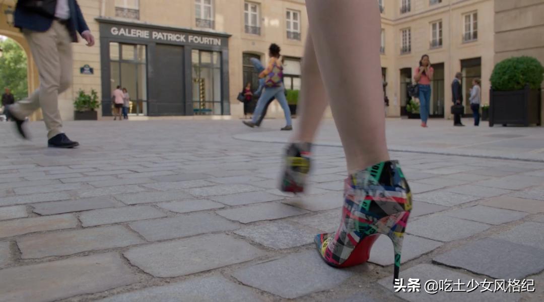 这部把贾玲送上热搜的美剧,让法国人吵翻了天