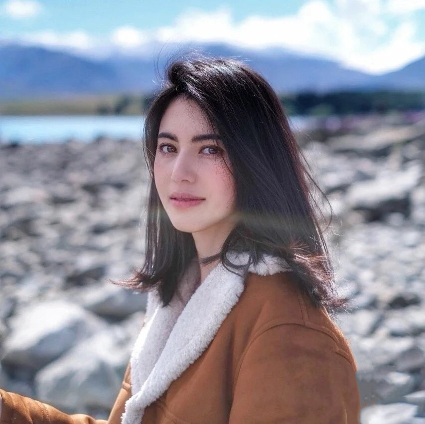 严重自来卷前额碎发巧妙处理,如何做到不秃头