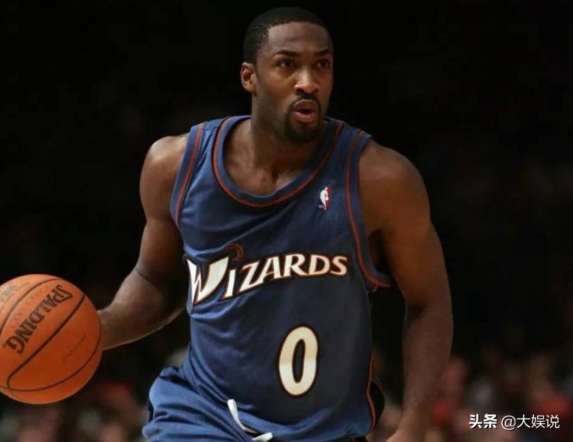 阿里纳斯为什么穿0号,阿里纳斯为什么穿9号球衣