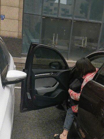 我们只做“价格屠夫”!68元优卡杜机械自动伞