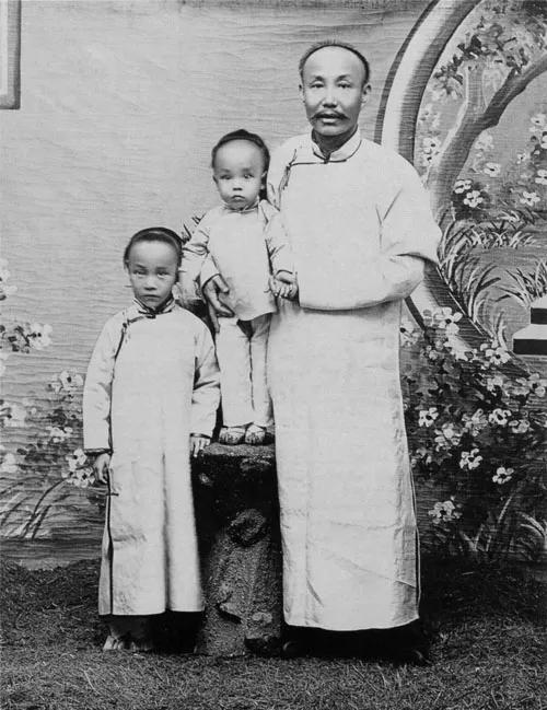 童年、大海、作家梦：冰心写作世界中的山东烟台