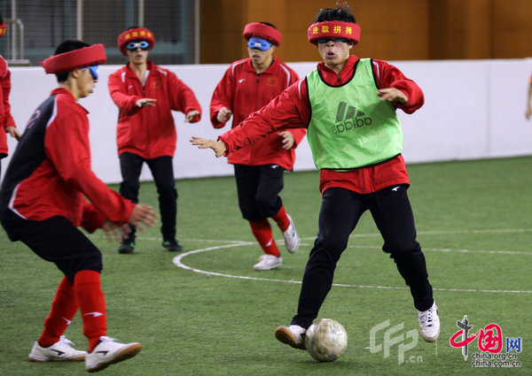 团队游戏室外拓展,公司团队拓展游戏大全