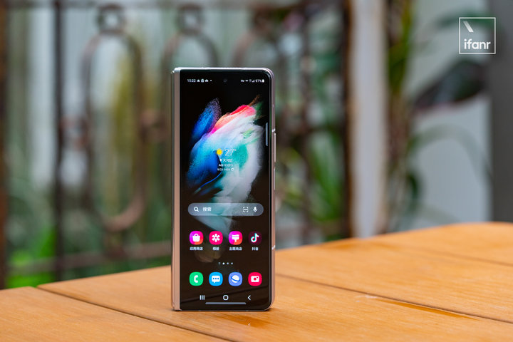 三星折叠屏zflip3使用技巧,三星折叠屏zflip3和华为p50p