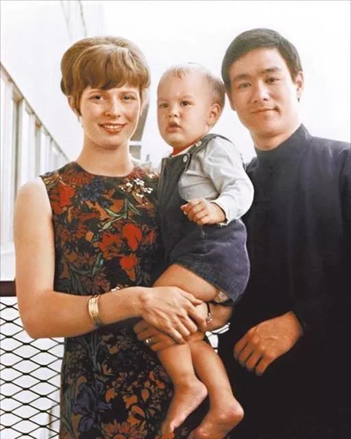 李小龙的去世真相大揭秘,十个关于李小龙的事实