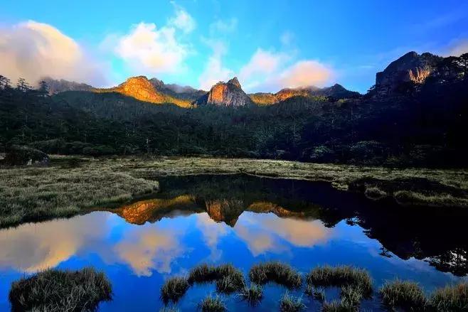 一路从南方到北方感受四季,成都最值得去的小城