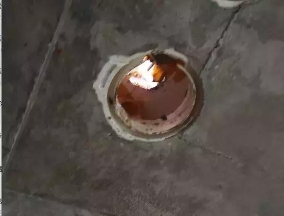 排水管道渗漏怎么处理,给水管穿楼板处锈蚀漏水怎么处理