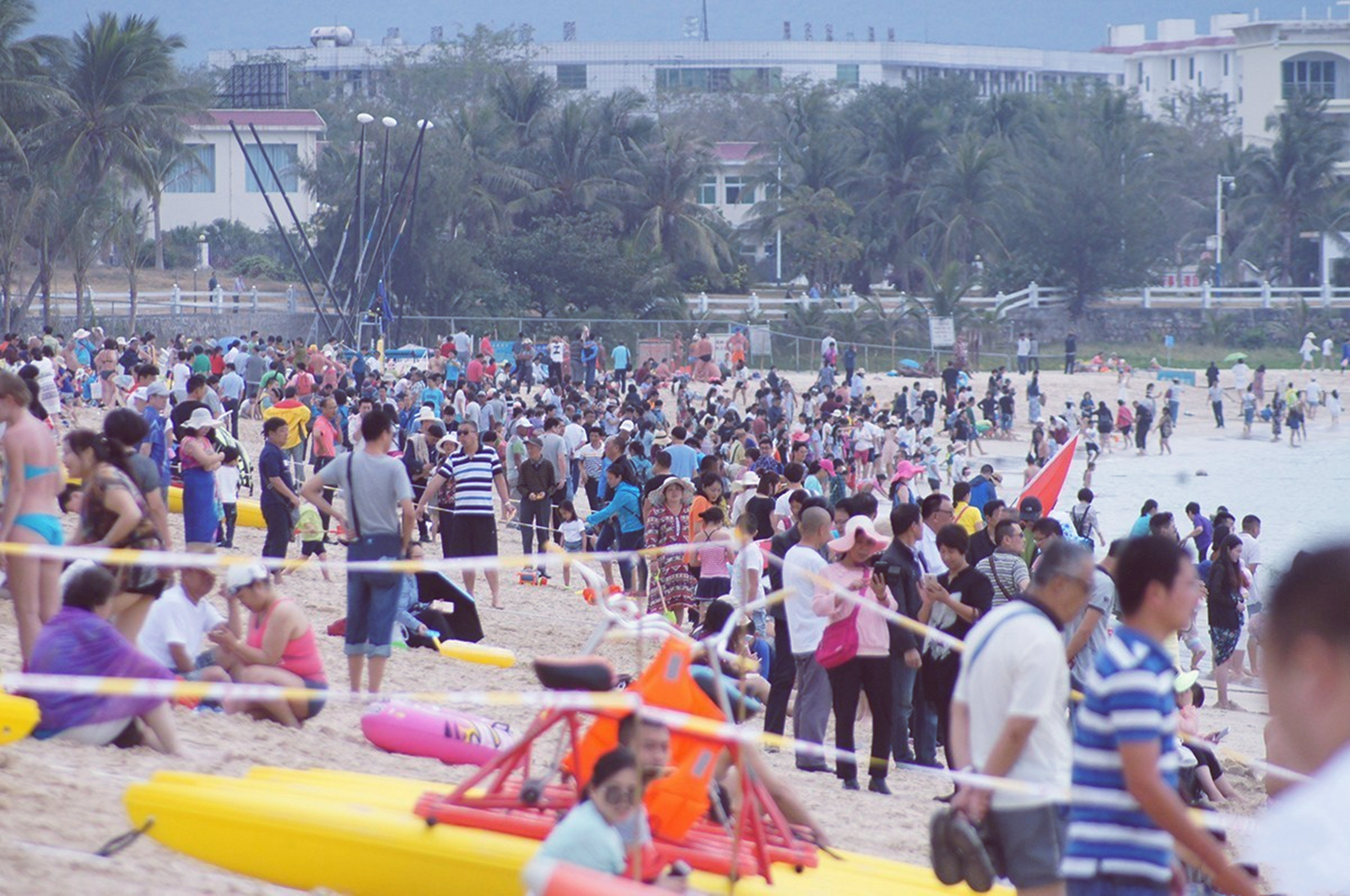 三亚有多少东北人定居,三亚适合不适合常住