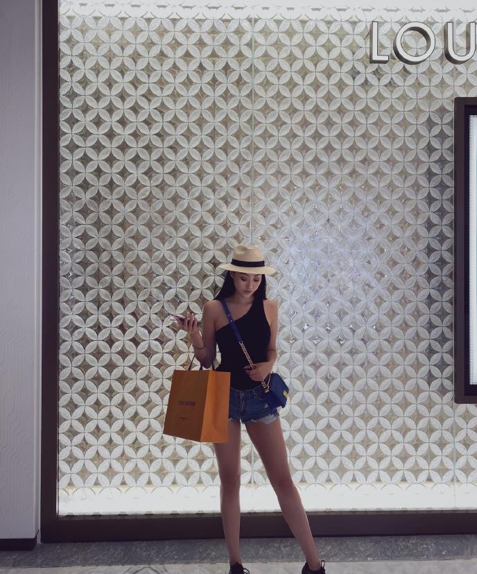 熊黛林健身美照,熊黛林健身照片曝光