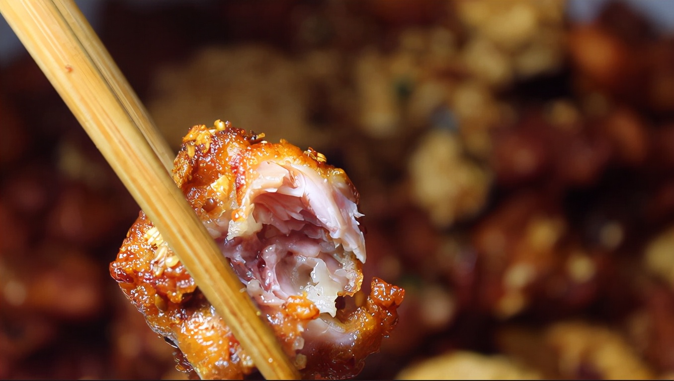 蟹黄锅巴鸡秘制腌料技术培训教学,商用版蟹黄锅巴鸡怎样腌好吃