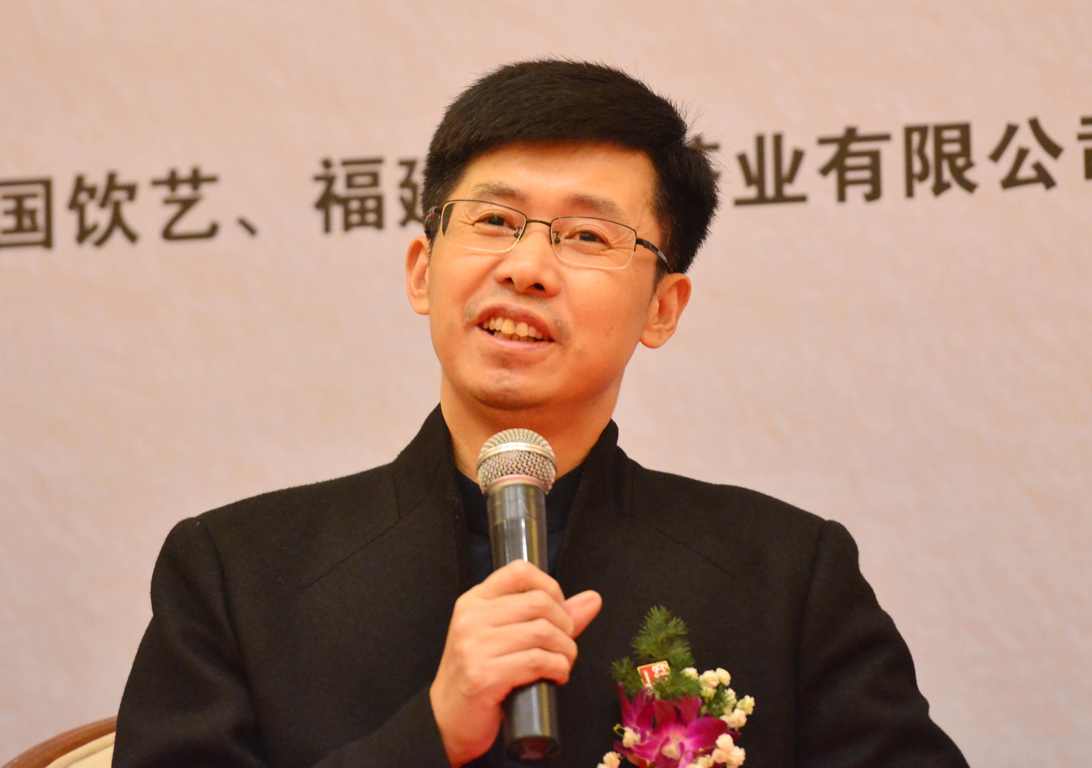 全国茶迷迎来利好消息!这里有顶级专家向您推荐高质量茶王……