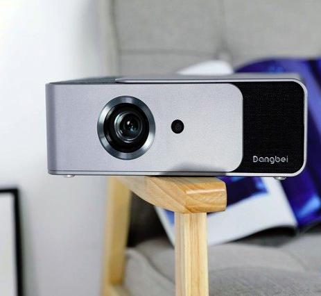 闲鱼上低价的投影仪是什么套路,闲鱼200块的投影仪靠谱吗