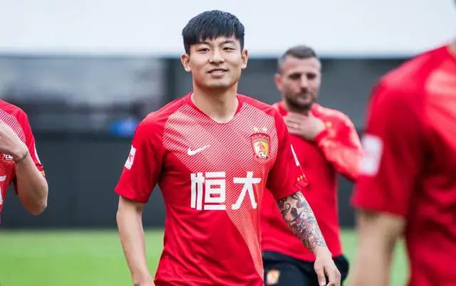 亚泰何超,何超怎么评价亚泰