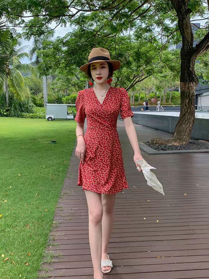 肉肉女生如何显瘦教程,腰粗的女孩子怎么穿搭