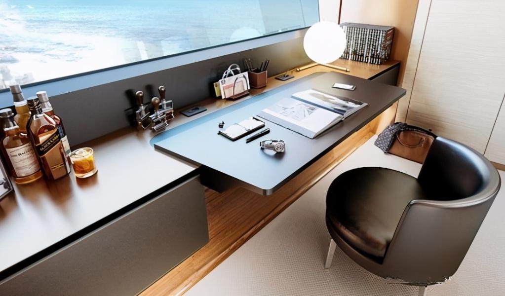 大气又实用的餐桌让家更有温馨感,家里用什么样的餐桌既漂亮又实用